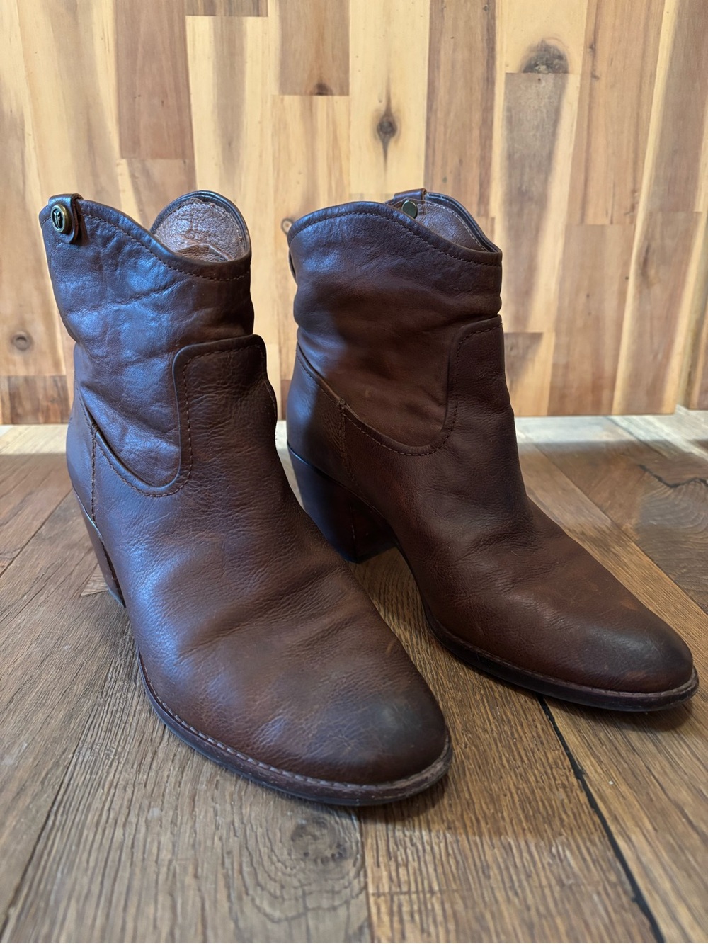 Frye Jolene Pull-On Brown Leather Ankle Boots